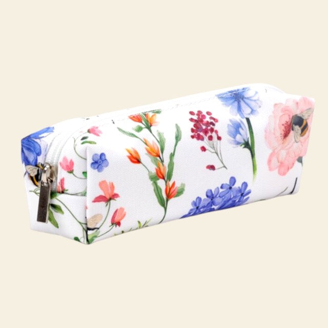 "La ragazza con l'orecchino di perla" - Petite Box Letteraria