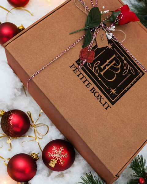 Petite Box Incanto di Natale – La Magia del Natale in Ogni Pagina
