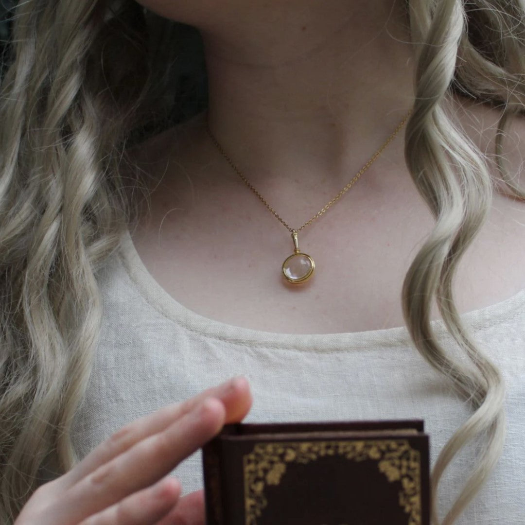 Collana con Ciondolo Letterario ispirato a "Sherlock Holmes"
