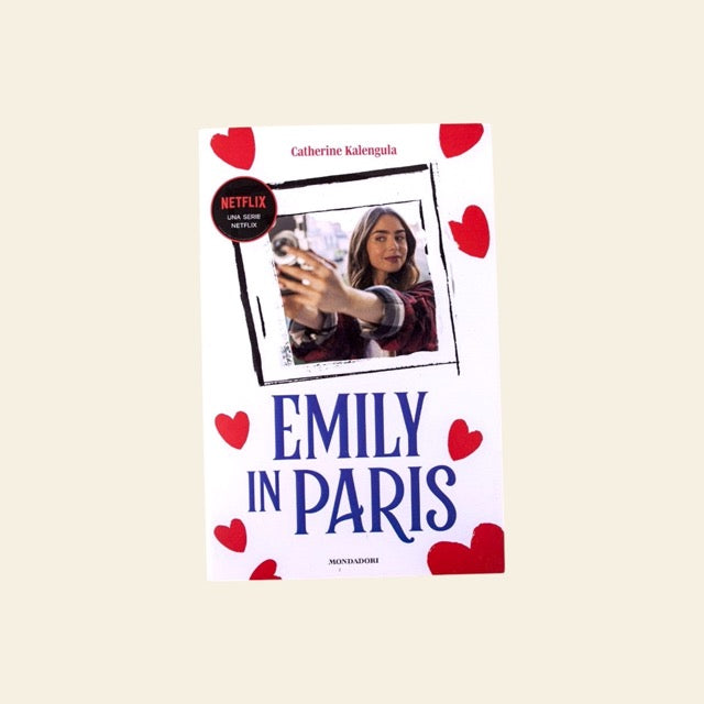 "Emily in Paris" di Catherine Kalengula - Petite Box Letteraria