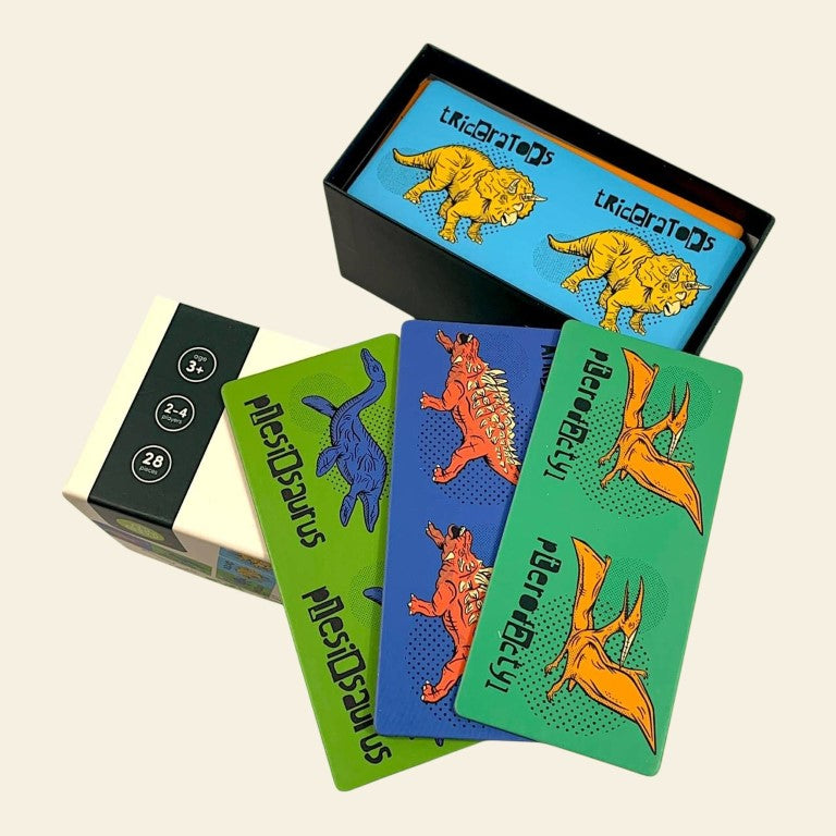 "Terrore nella foresta dei grandi sauri. Arex e Vastatore, dinosauri detective" Petite Box Letteraria - Età di lettura: da 7 anni