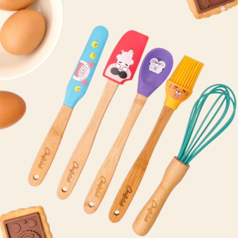 "Le mie ricette da fiaba. Lupi mangiatorte, principesse intraprendenti e piatti incantati" - Petite Box Letteraria - Età di lettura: da 5 anni. - CHEF