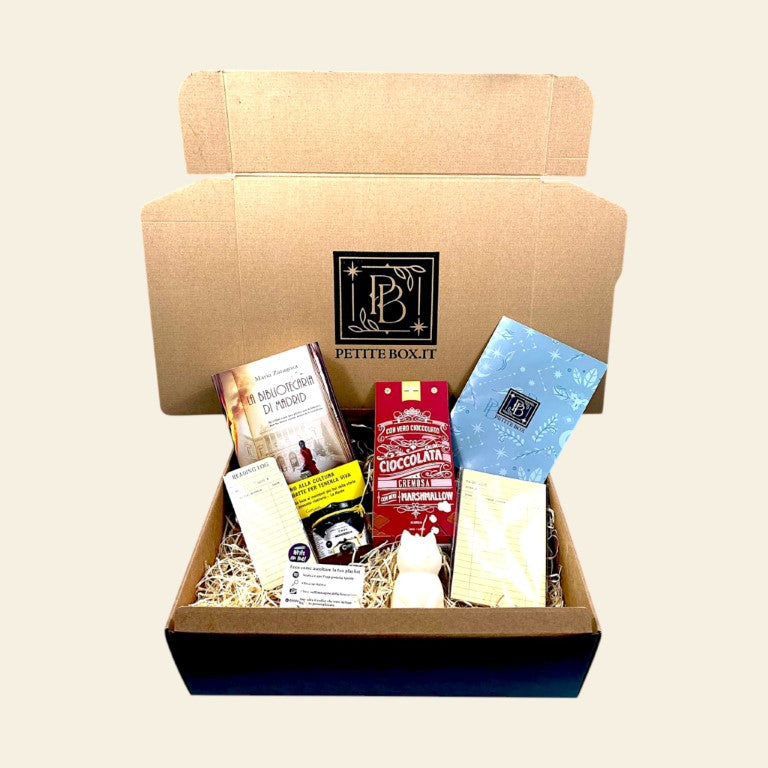 "La bibliotecaria di Madrid" - Petite Box Letteraria