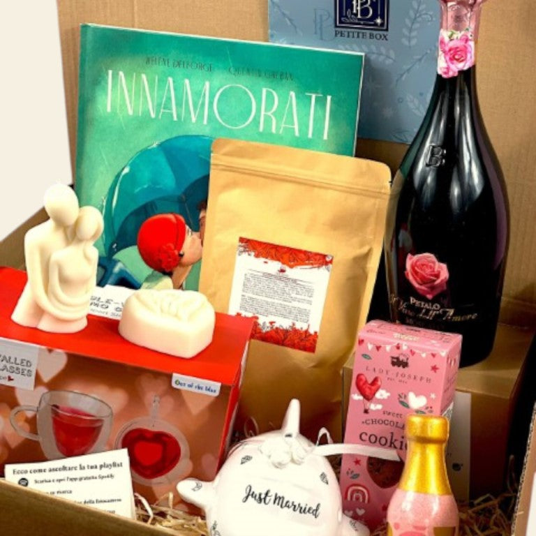 "Innamorati" - Petite Box Letteraria