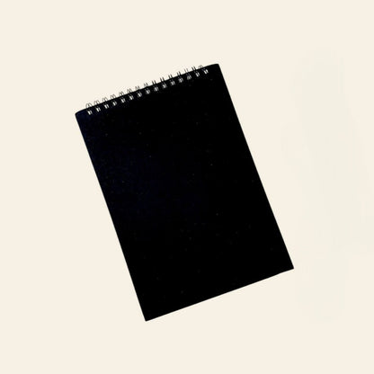 "Le sette morti di Evelyn Hardcastle" - Petite Box Letteraria