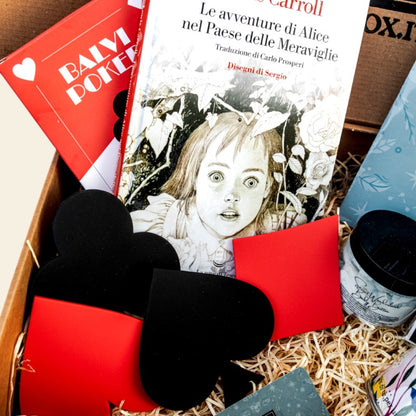 "Le avventure di Alice nel paese delle meraviglie" - Petite Box Letteraria
