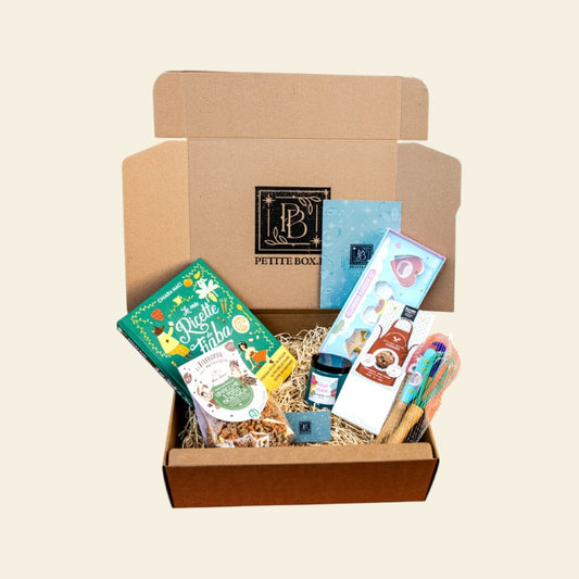 "Le mie ricette da fiaba. Lupi mangiatorte, principesse intraprendenti e piatti incantati" - Petite Box Letteraria Piccoli Grandi Chef - Età di lettura: da 5 anni.