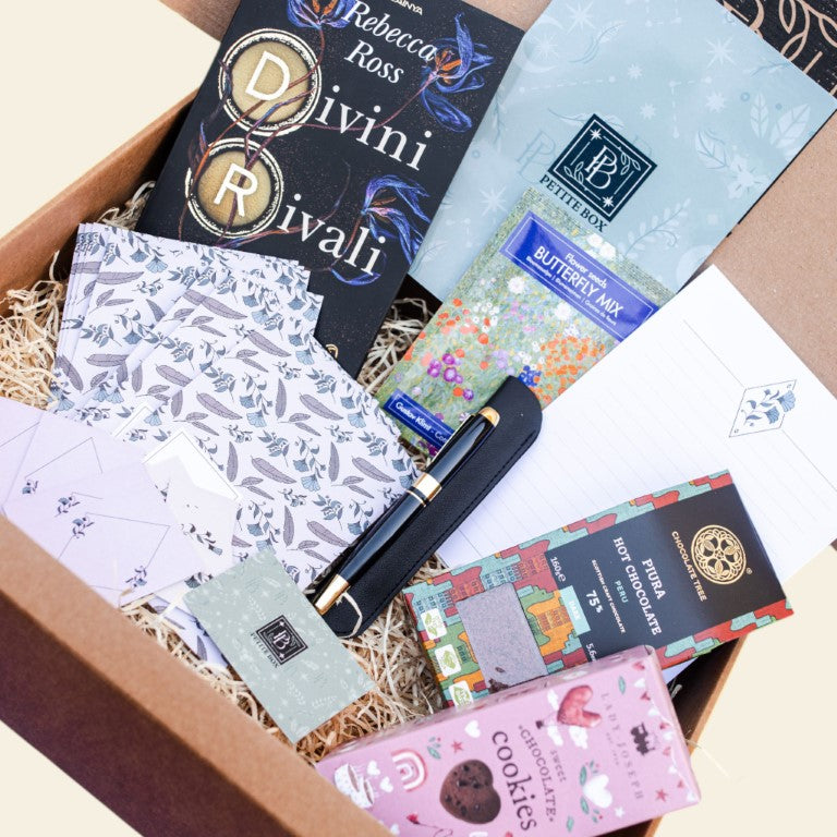 "Divini Rivali" - STANDARD - Petite Box Letteraria